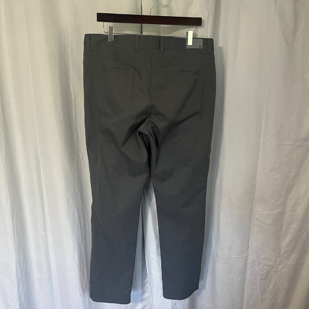 Peter Millar Men's Solid Gray Flat Front Golf Cas… - image 4